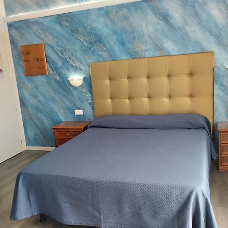 Hotel Tiffany Ceriale Esterno foto