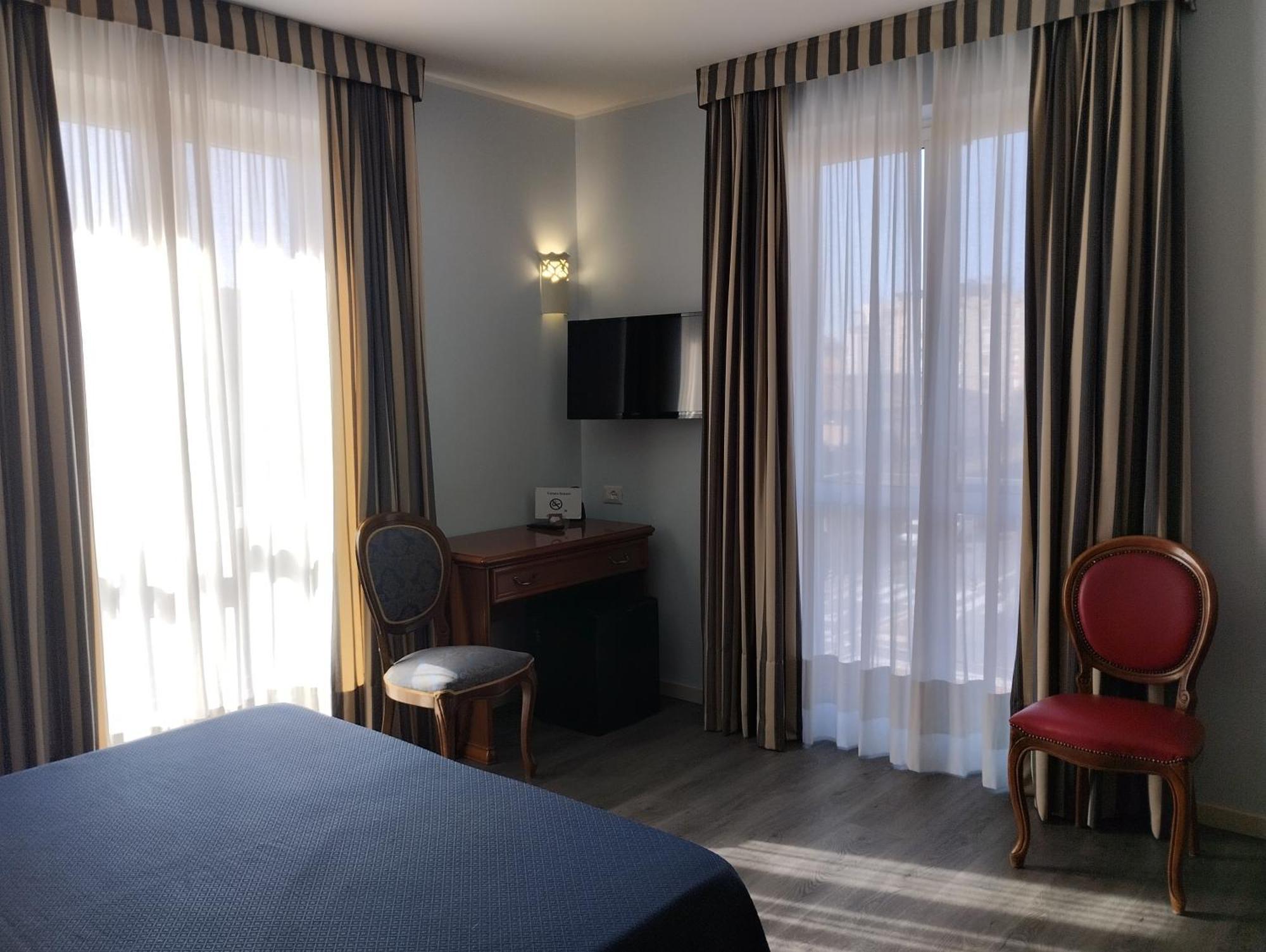 Hotel Tiffany Ceriale Esterno foto